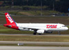 Airbus A320-232, PR-MBZ, da TAM. (26/07/2012)