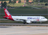 Airbus A320-214, PR-MYF, da TAM (Oneworld). (29/05/2014)