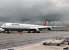 Airbus A340-642X, D-AIHU, da Lufthansa. Foto: Rubens Herdia Zanetti (31/03/2014)