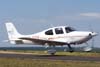 Cirrus SR-22 G2, PR-GDV, no momento da decolagem. (15/07/2007)