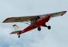 Aero Boero 180, PP-GBM, do Aeroclube de Rio Claro, arremetendo logo depois de lanar a corda usada para rebocar planadores. (15/07/2007)