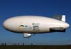 Airship do Brasil ADB 3-X01, prefixo PR-ZOV, decolando em So Carlos (SP). (14/07/2017)