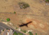 Sombra do Embraer ERJ 145MP, PT-PSS, da Passaredo. (18/09/2011)