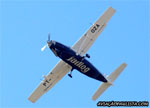 Cessna 208B Super Cargomaster, PT-OZA, da TWO T�xi A�reo (operado para a jadLog) sobrevoando S�o Carlos. (25/04/2012)