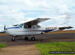 Cessna 210K Centurion, N8232M, estacionado no aeroporto de S�o Carlos. (30/12/2011)
