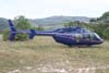 Bell 407, PT-YSU, pousado no  aeroporto Lopes Mendes, na Ilha Grande, Rio de Janeiro. (12/10/2006)