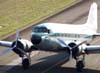 Douglas DC-3 "Rose", N101KC, taxiando em direo ao hangar ao lado da torre de controle, logo aps o pouso no aeroporto de So Carlos. (31/08/2007)