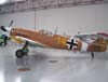 Messerschmitt BF-109-G2, caa alemo da 2 Guerra Mundial, fabricado em maior nmero em todo o mundo (35 mil unidades). Este exemplar, ano 1943, era pilotado por Hans Joachim Marseille, que foi atingido e conseguiu pousar em um lago na Noruega, onde ficou at a dcada de 1980. No avio,  possvel perceber algumas marcas de balas que o atingiram durante a 2 Guerra Mundial. No tem condies de vo. (12/10/2006)