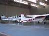 Cessna 185F Skywagon, PT-KJM, e ao fundo, Beechcraft Bonanza V35B, PT-IKN, ambos do presidente da Fundao EducTAM, Joo Amaro. (23/02/2007)