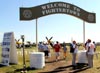 Entrada da rea dos caas do Air Venture. (29/07/2011) - Foto: Celia Passerani.