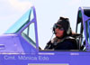 Comandante Monica Edo a bordo do North American T-6D, PT-LDQ, do Circo Areo. (27/04/2014)